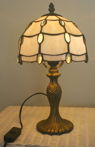 Tiffany style table lamp - tiffany,