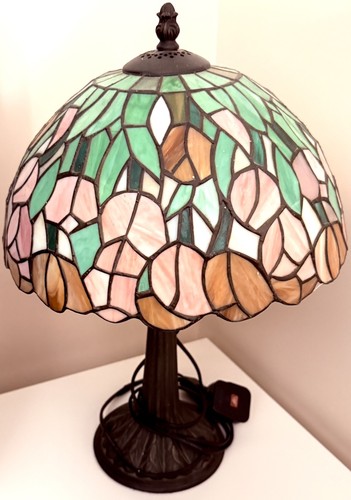 Tiffany style table - table, desk